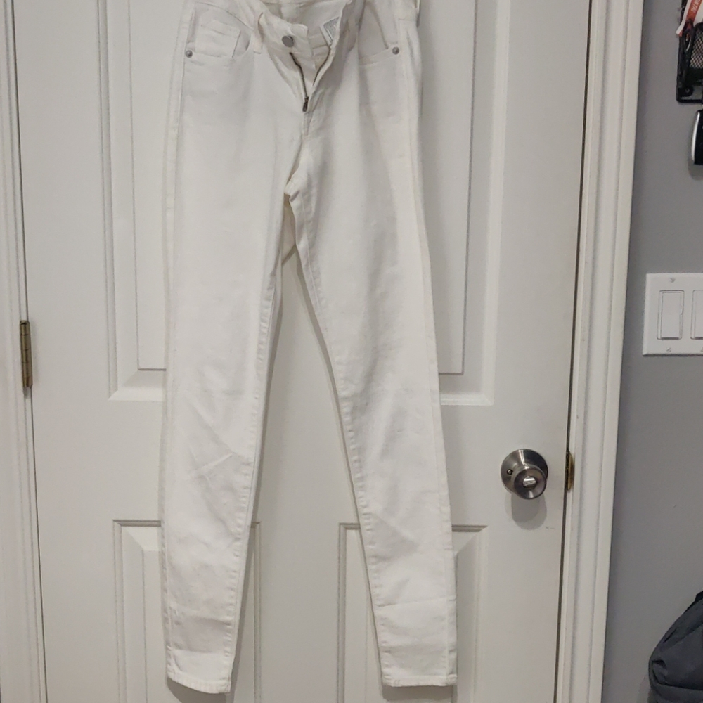 White jeans